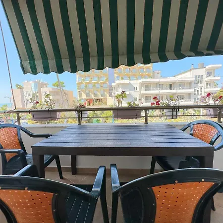 Apartment Orange By The Sea Golem (Tirana)